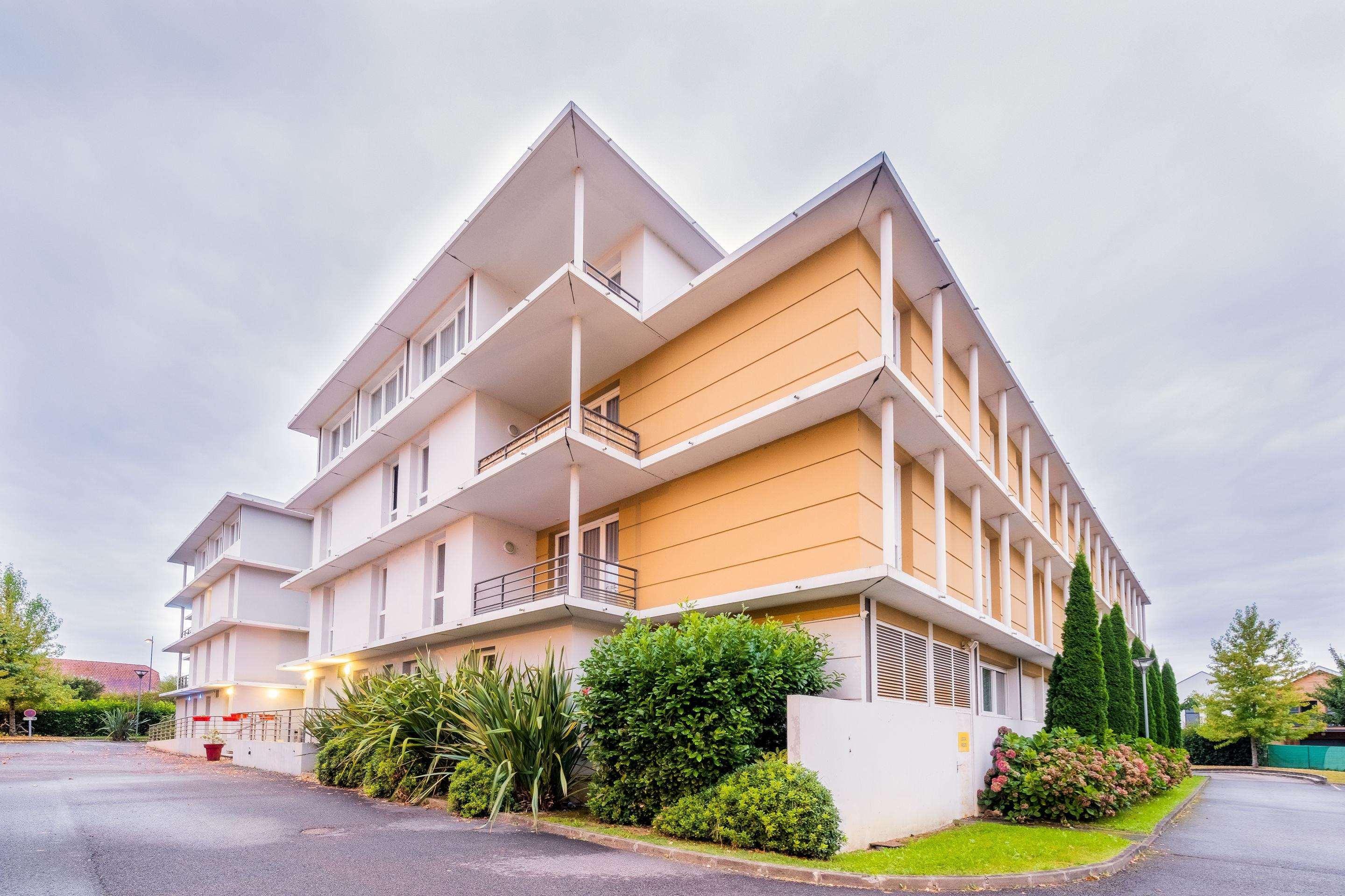 Comfort Suites Pau Idron Exteriér fotografie