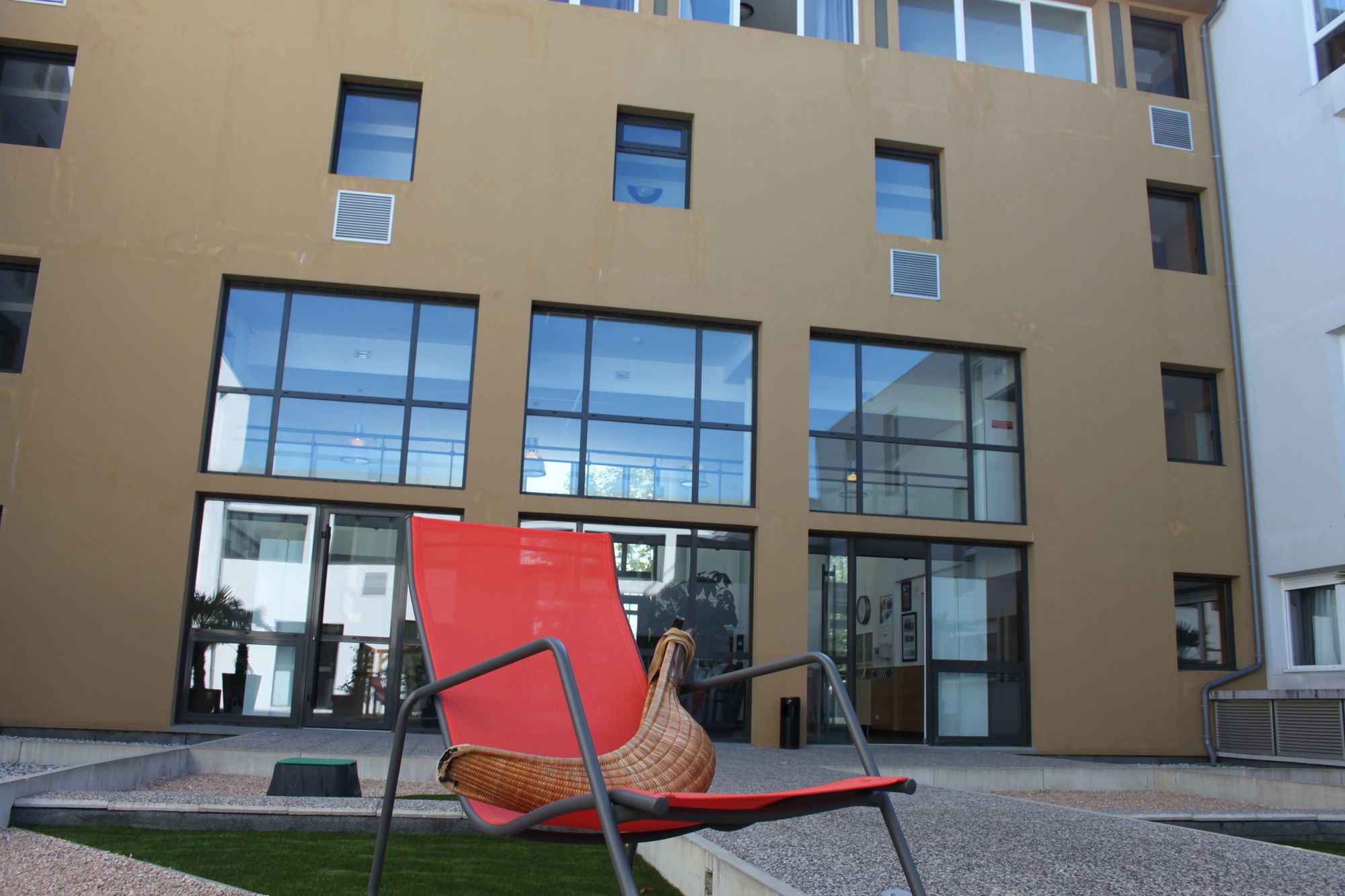 Comfort Suites Pau Idron Exteriér fotografie
