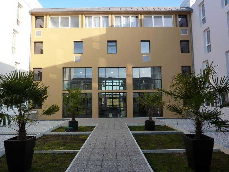 Comfort Suites Pau Idron Exteriér fotografie