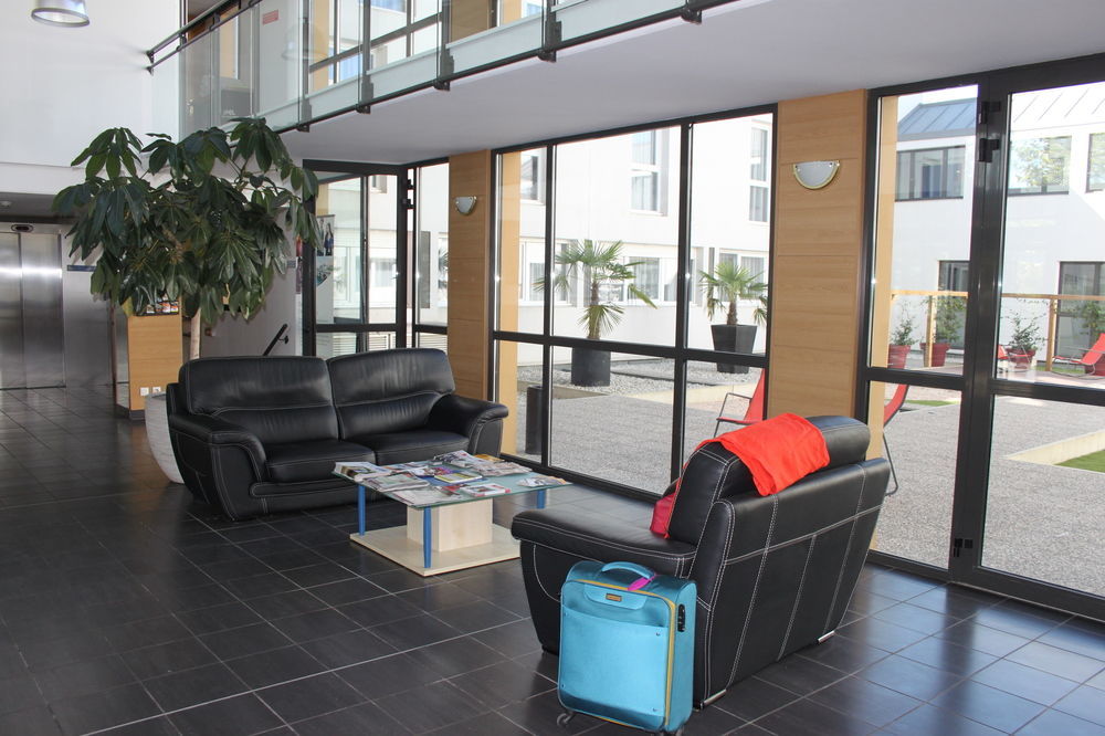 Comfort Suites Pau Idron Exteriér fotografie